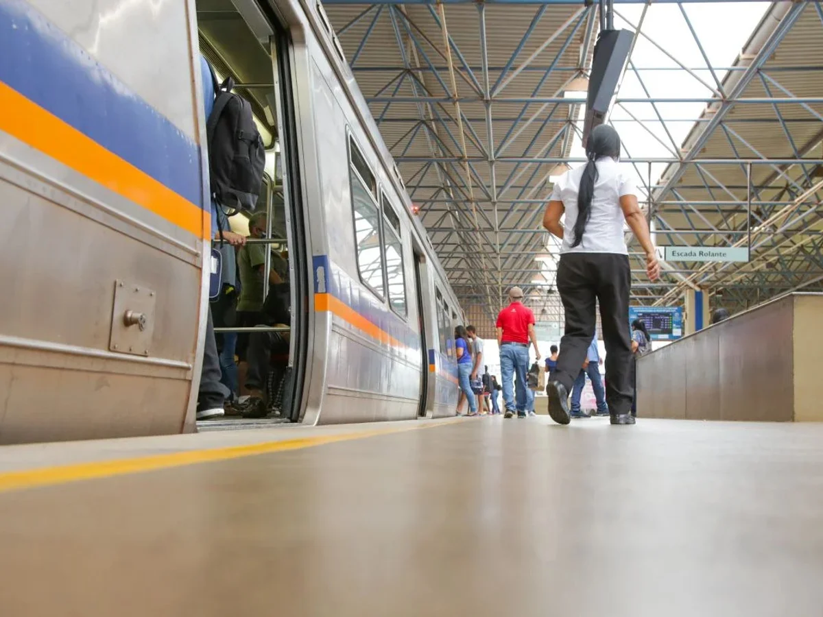 Metrô não vai rodar no domingo (11/10) devido à manutenção programada