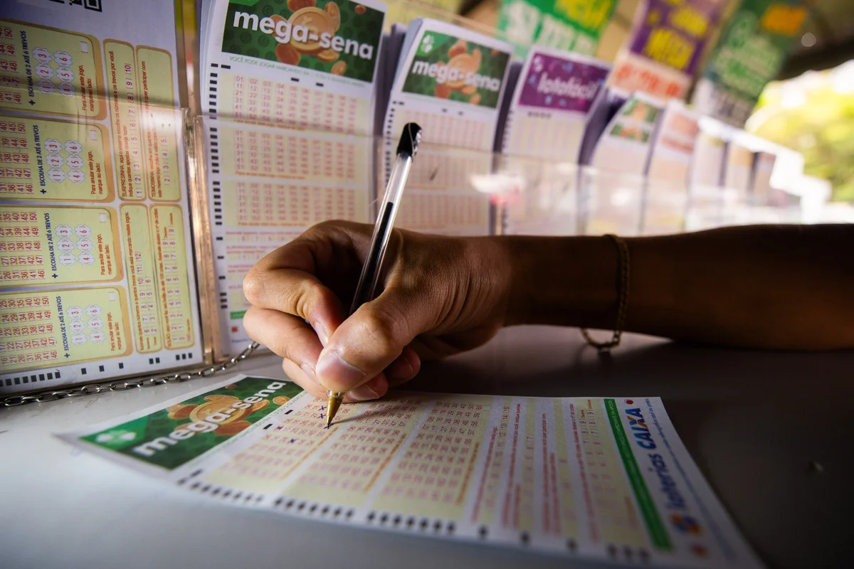 Mega-Sena: apostas feitas no DF e Entorno faturam R$ 33 mil cada
