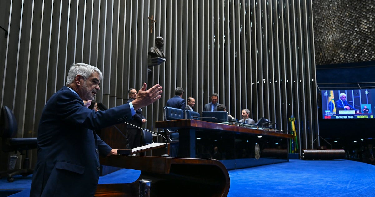 Fim da escala 6x1: oposição opta por ficar de fora do debate no primeiro dia de plenário