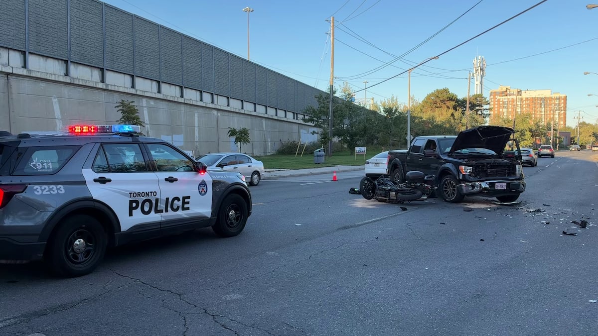 Motorcyclist seriously injured in North York collision