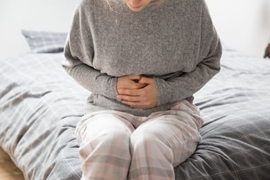 Constipação causada pelas canetas emagrecedoras pode levar à fissura anal?