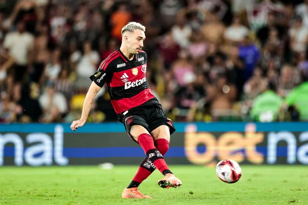 Libertadores: Léo Ortiz elogia Carrillo antes de Flamengo x Estudiantes - destaque galeria